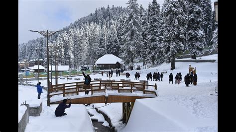 Gulmarg, higher reaches in Valley receive fresh snowfall - Hindustan Times