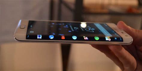 Samsung Hopes That Curved Screens Will Save Its Smartphone Range ...