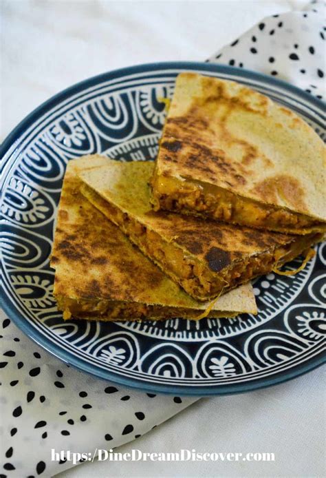 Cheeseburger Quesadilla Recipe (Air Fryer and Skillet Versions) - Dine ...