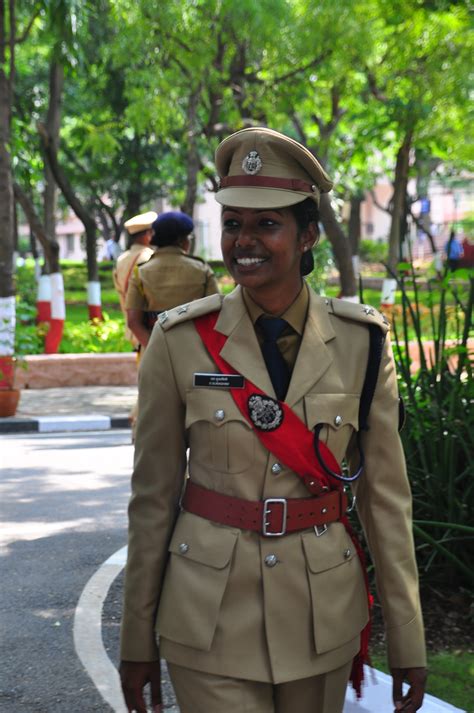 Meet India's 1st Woman IPS Officer to Be Put in Charge of CM's Security ...