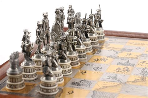 History Channel Civil War Chess Set and Revolutionary War Chess Set | EBTH