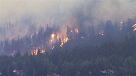 Crews constructing fire guard for Lower East Adams Lake blaze ...