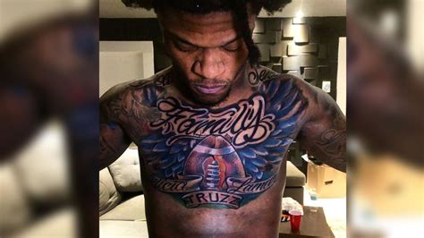 Lamar Jackson Tattoo : Lamar jackson eventually got traded to the ...