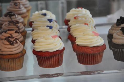 Seasoned baker sets up first cupcake "boutique" in Jersey City | NJ.com