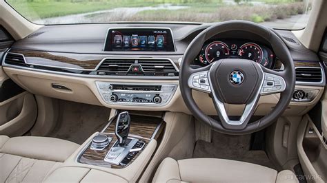 BMW 7 Series Photo, Dashboard Image - CarWale