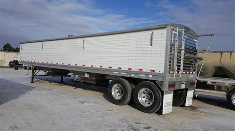 2015 Stoughton 42' PLATINUM SERIES GRAIN TRAILER Hopper / Grain Trailer For Sale | Caledonia, WI ...