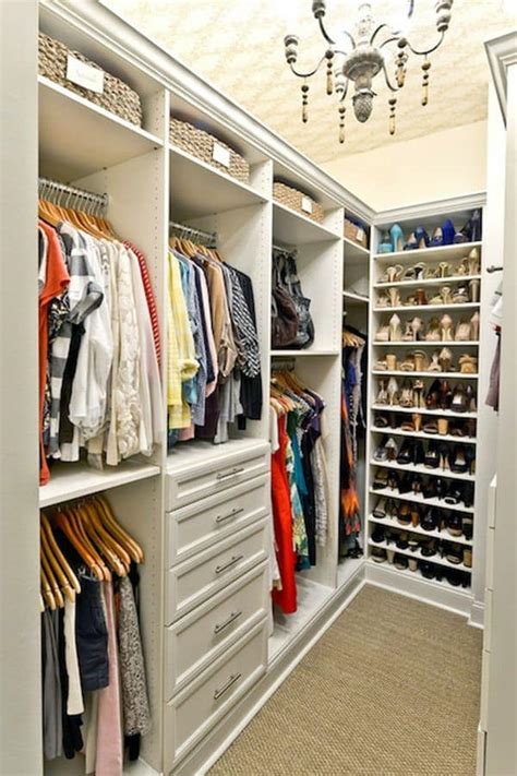 20 Clever Walk-in Closet Ideas (Decoration And Organization)