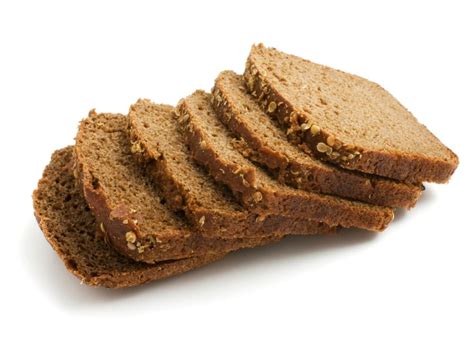 8 Benefits of Brown Bread That Will Make You Include It in Your Diet