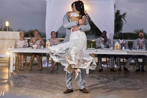 Pin by Liz Sann on Moon Palace Cancun Wedding | Moon palace cancun wedding, Moon palace cancun ...