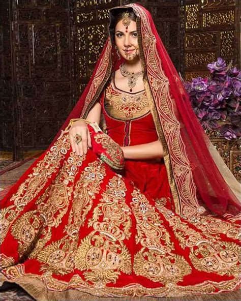 20 Latest Pakistani Baraat Wedding Dresses 2020 – SheIdeas