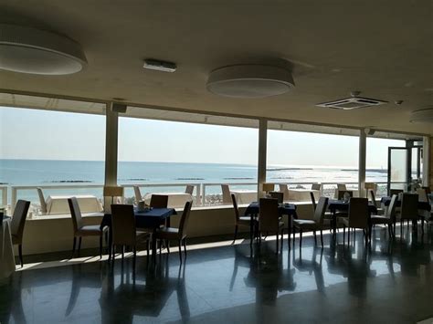 HOTEL ESPLANADE (Pescara) - Hotel Reviews, Photos, Rate Comparison ...