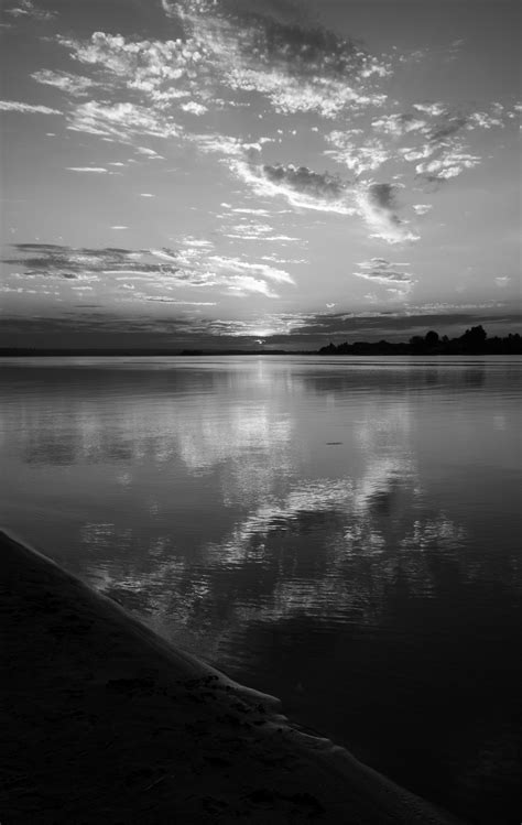 Black and white sunset sunrise | Закаты, Идеи для фото