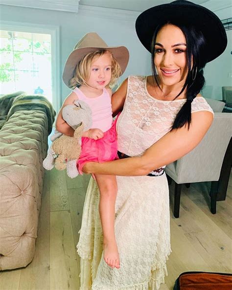 Hats Off from Brie Bella & Baby Birdie's Cutest Pics | E! News