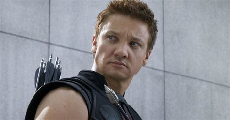 Avengers 2: Jeremy Renner Responds to Hawkeye Rumors