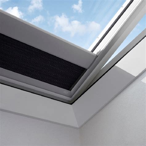 VELUX® Flat Roof (FSK) Energy Solar Blinds | 1047 - Black