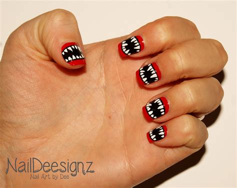 Vampire Nail Art .x. http://naildeesignz.blogspot.co.uk/2016/10/vampire-nail-art.html | Vampire ...