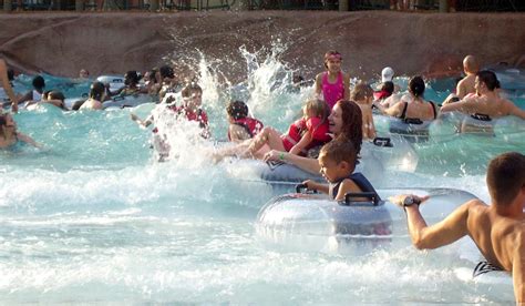 Best Ohio Indoor Water Parks for Family Fun - Akron Ohio Moms