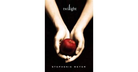 Twilight: The Twilight Saga, Book 1 Book Review | Common Sense Media