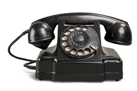 Old Fashioned Black Telephone In Studio - HooDoo Wallpaper