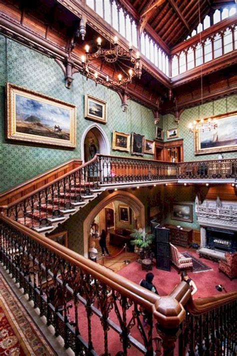 Aesthetic Sharer ZHR on Twitter | Victorian homes, Victorian style ...