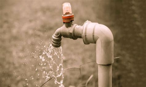 Agua contaminada con flúor y arsénico en SLP