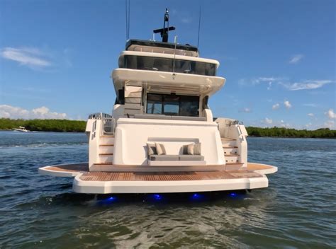 Pearl Motor Yachts 72 (2023-) | BoatTEST