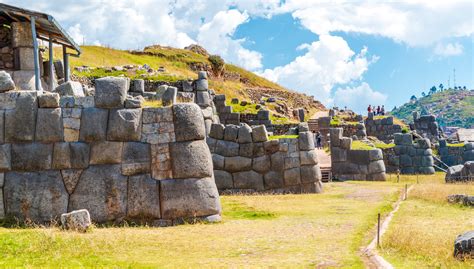 Sacsayhuaman Archaeological Park – Snippets of Suri