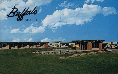 Buffalo Motel Lincoln, NE Postcard