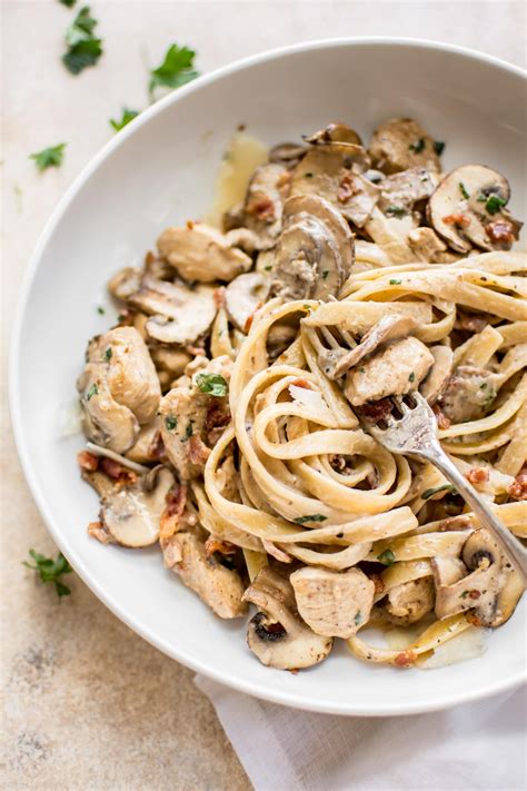 This chicken bacon mushroom pasta recipe is a quick and simple ...