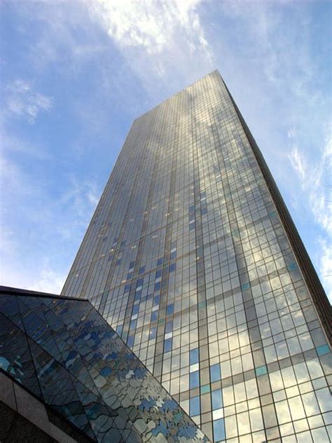 Renaissance Tower, Dallas Skyscraper