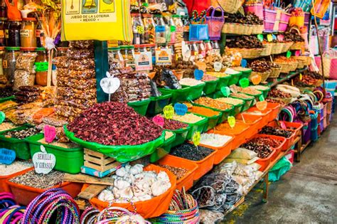 Tianguis: origen y tradiciones | Servicio de Información Agroalimentaria y Pesquera | Gobierno ...