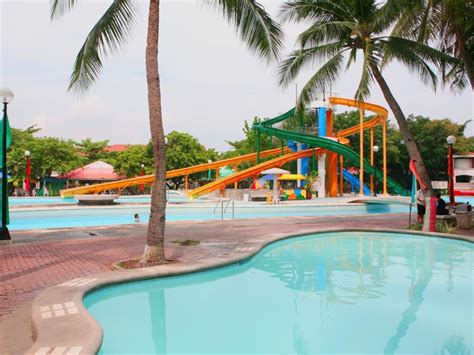 TOP 10 RESORTS IN CAVITE