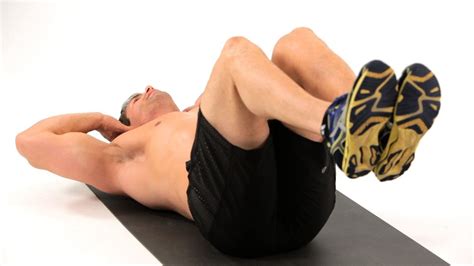 How To Do Reverse Sit-Ups (Form Benefits) Steel Supplements | atelier ...