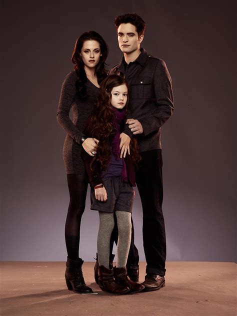 Share 32 kuva twilight renesmee movie - abzlocal fi