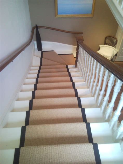 stair runner | Stair runner carpet, Hallway carpet runners, Stair runner