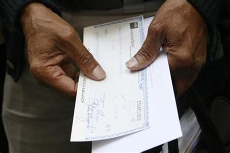 Cheque bounce cases: Supreme Court asks Centre if it can set up additional courts - Money News ...