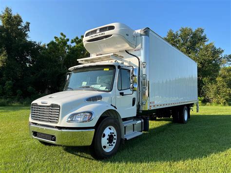 2023 Freightliner M2 106