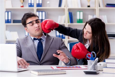 Retaliation in a Hostile Work Environment: A Comprehensive Guide — Etactics