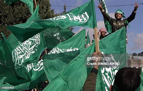 Hamas Flag Photos and Premium High Res Pictures - Getty Images