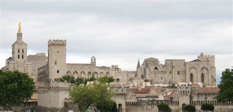 Avignon Papacy - When the Popes Resided in France