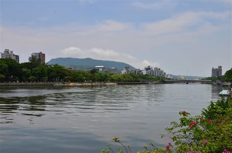 Love River, Kaohsiung (Taiwan) - AROUND THE WORLD