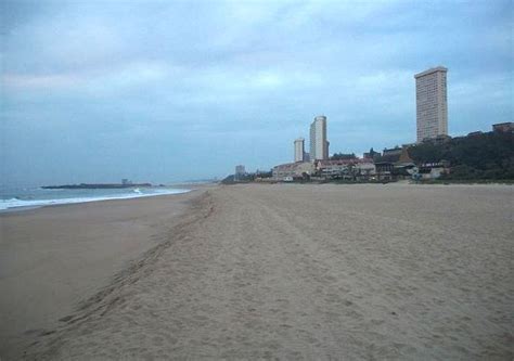 About Amanzimtoti Main Beach in Amanzimtoti