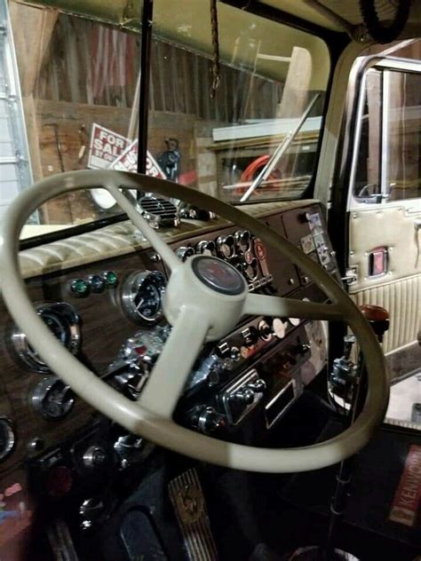 Kenworth | Semi trucks interior, Truck interior, Kenworth trucks