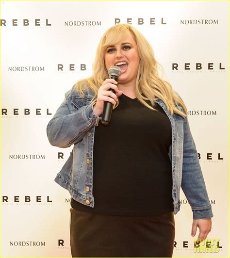 Rebel Wilson Poses with Fans at Clothing Line Launch!: Photo 3932856 | Photos | Just Jared ...