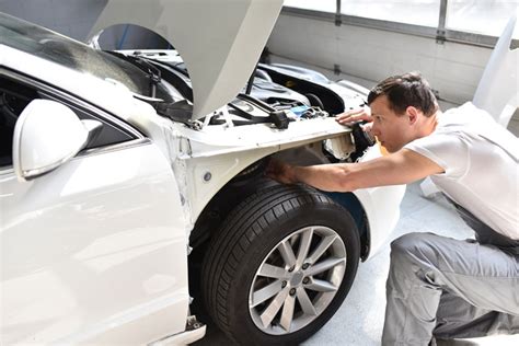 Why Opt For Collision Repair After A Car Accident?