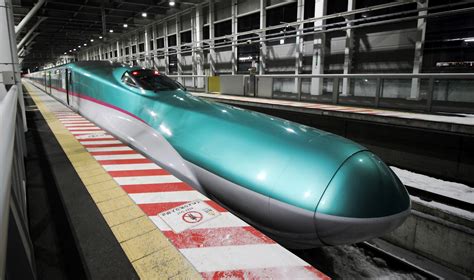 World's fastest high-speed trains in commercial operation in 2021