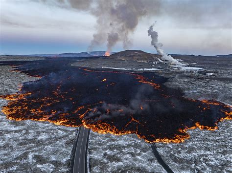 Iceland Volcano Eruption 2024 Blue Lagoon - Inessa Coretta