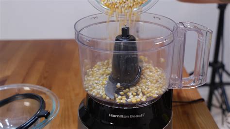 Homemade Cornmeal (Using Popcorn Kernels!) : 6 Steps (with Pictures ...