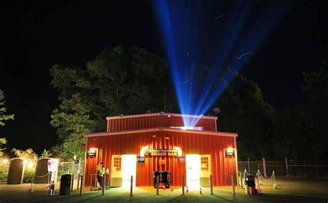 18 Drive-in Movie Theaters to Check Out In California - Front Porch