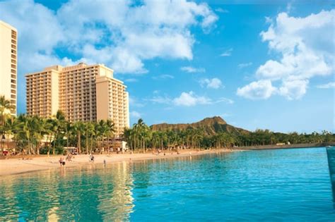 Waikiki Beach Accommodation: Hotels Near Waikiki Beach | Wotif